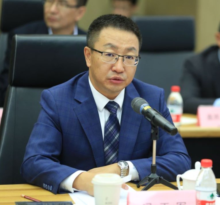 冯玉军 法经济学全28集，冯玉军法经济学全28集，深入解析法律与经济的关系及实践应用,研究,第1张