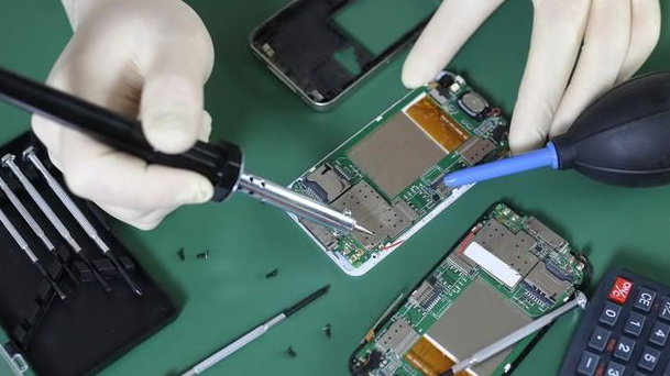 手机维修基础教程_手机故障判断与维修，原件的作用认识，手机维修进阶，故障诊断与修复技巧，元件功能与应用详解