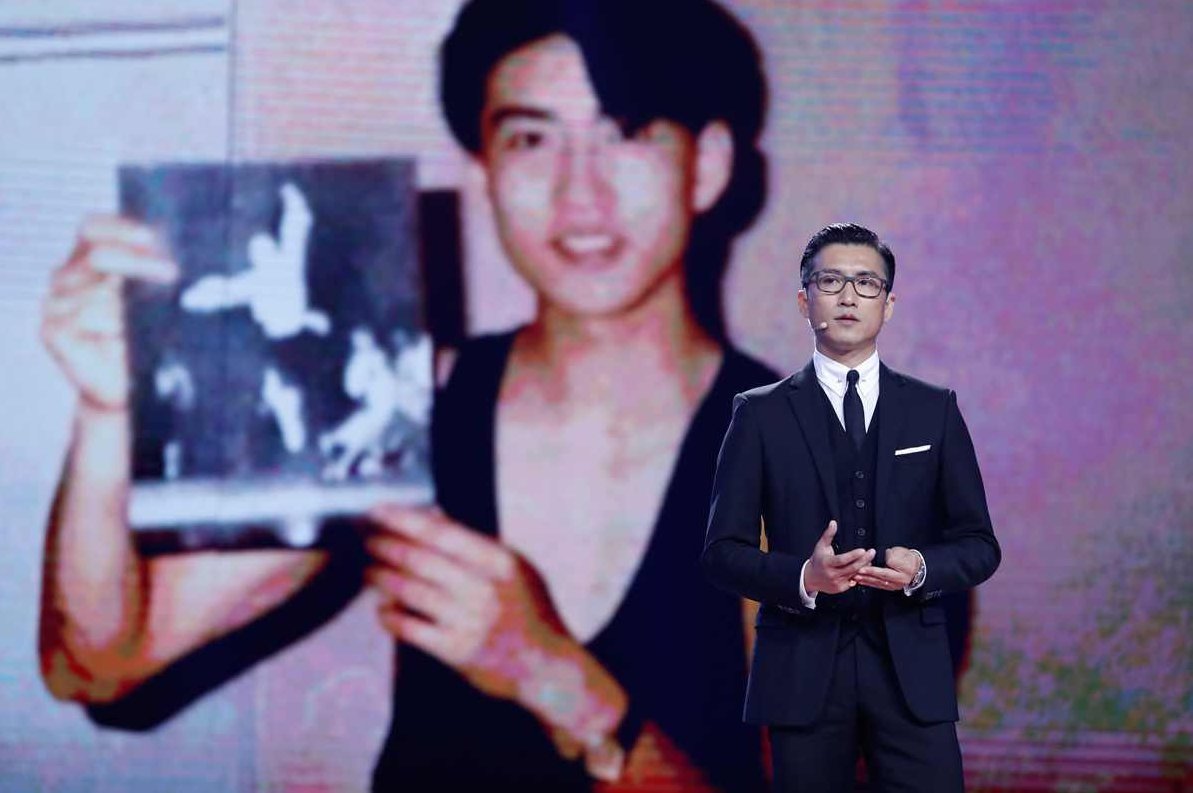 《听世界之春秋8》(演播-谢涛)50集全，听世界之春秋8，谢涛演播版——全球故事之旅的续篇