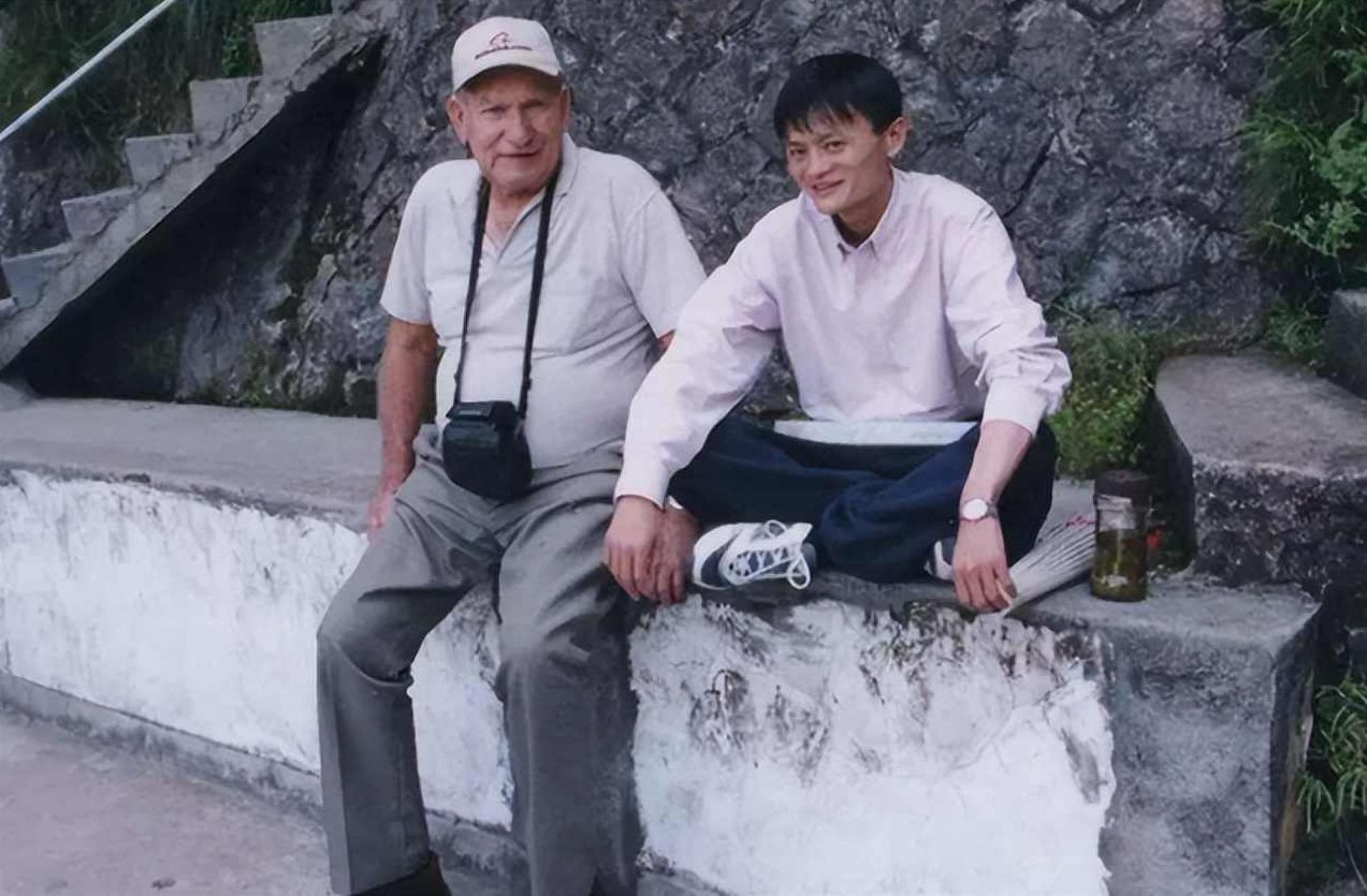 马云 马云与80后面对,马云,80后,面对与未来,第1张