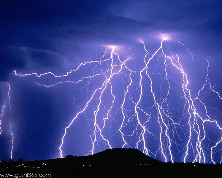 雷军 小米科技-烧不死的鸟就是凤凰，雷军领导下的小米科技，烧不死的鸟，翱翔的凤凰之路,力量,战略,中国经济,第1张