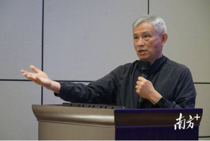 周皇仁 投资才是硬道理，周皇仁，投资之路，硬道理的实践与探索