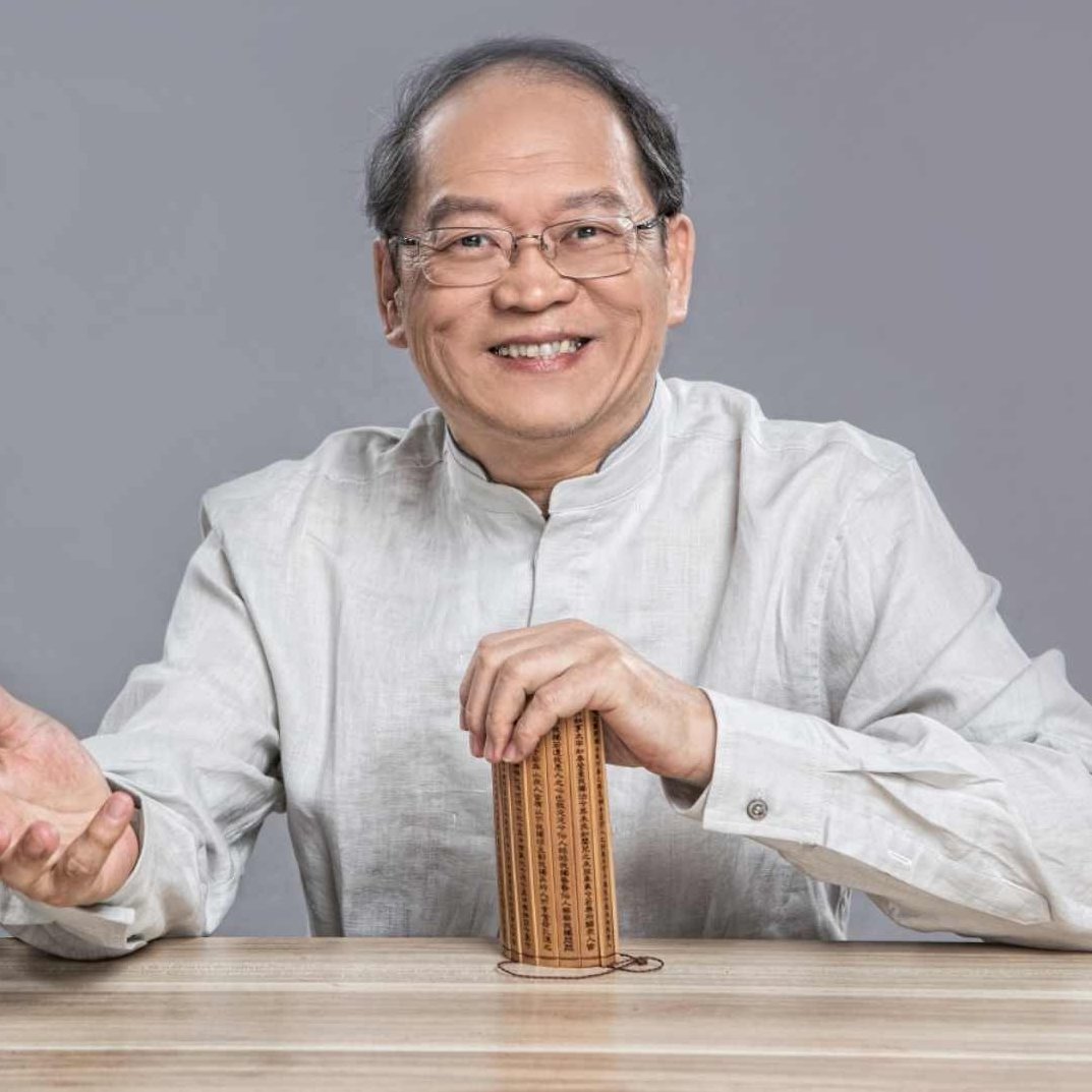 傅佩荣 国学的天空逍遥的庄子-处事篇，傅佩荣解读，庄子哲学与现代处事智慧——国学的天空逍遥篇