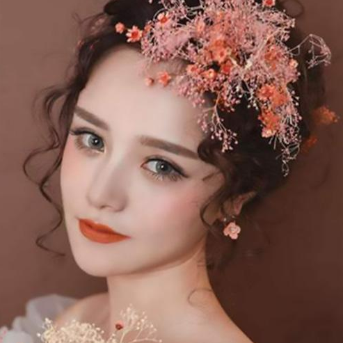 美容美发 44种快速改变适合各种场合的实用发型技巧,自信,第1张