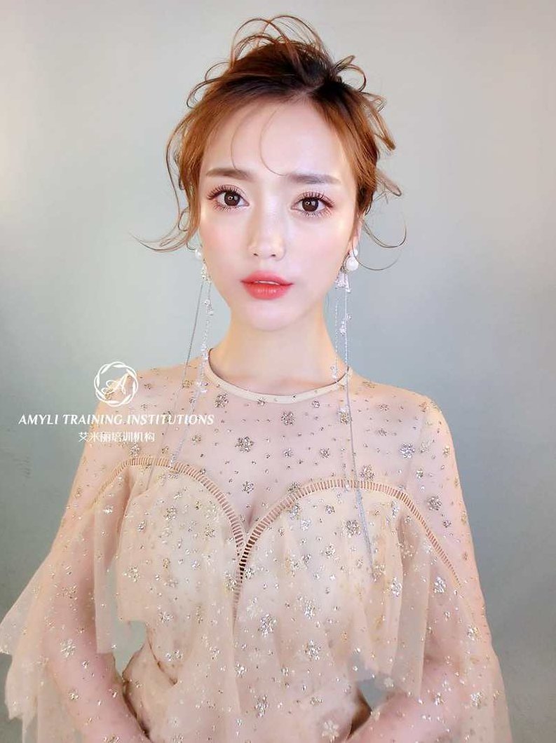 艾米丽(4造型1妆容)第一期+第二期,第一期,第二期,第1张 艾米丽(4造型1妆容)第一期+第二期,第一期,第二期,第1张