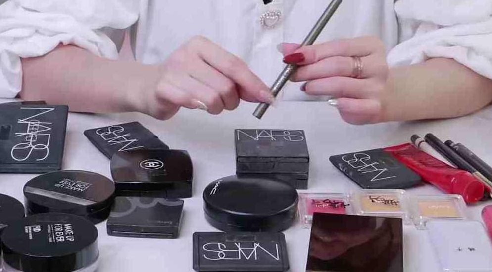 化妆品介绍与用途，化妆品新发现，多样用途，美丽升级,2022,介绍,2020年,第1张