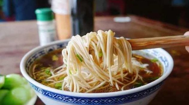 面馆面摊大碗面全套技术 包括营运管理高汤作料酱料小菜汤面干面，面馆面摊技艺全揭秘，大碗面制作、营运管理、高汤秘方与酱料小菜搭配艺术